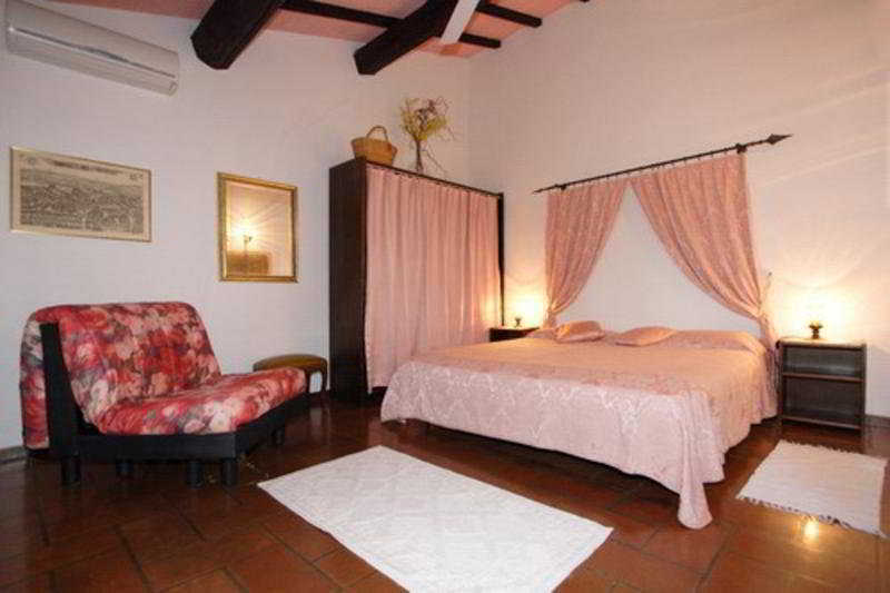 Campo Di Carlo Pensionat Sassetta Rum bild